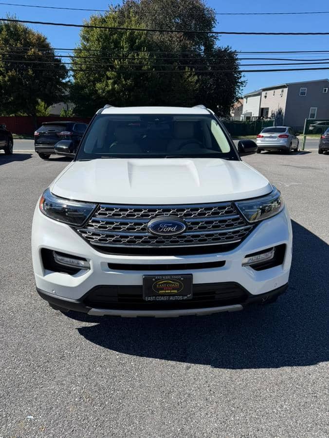 2021 Ford Explorer Limited, photo 1 of 11