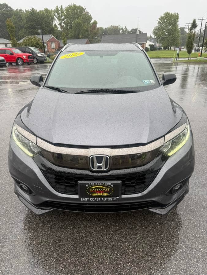 2021 Honda HR-V Sport, photo 1 of 11
