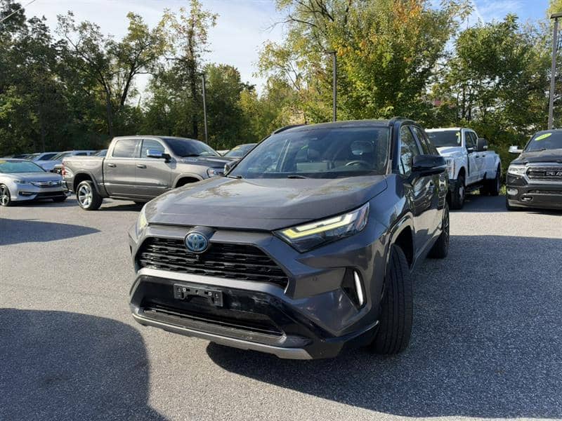 2024 Toyota RAV4 Hybrid XSE, photo 1 of 11