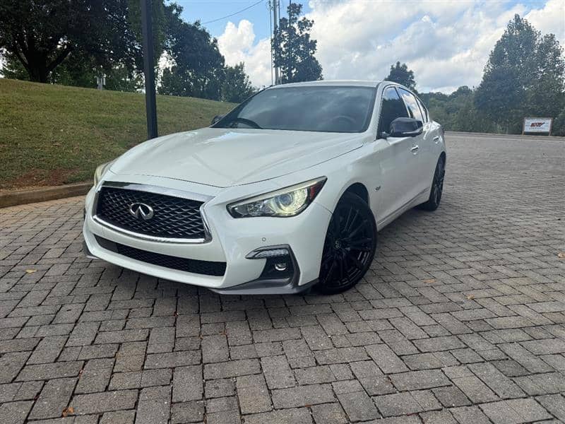 2018 INFINITI Q50 RED Sport 400, photo 1 of 11