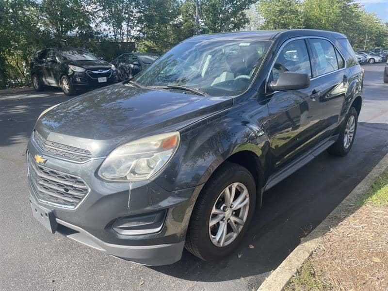 2017 Chevrolet Equinox LS, photo 1 of 11