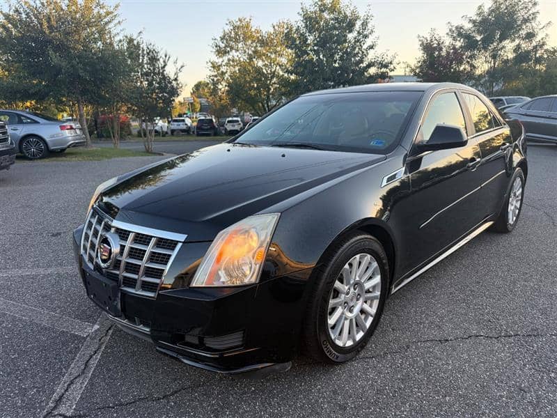 2012 Cadillac CTS Luxury, photo 1 of 11