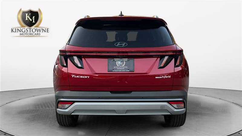 2025 Hyundai Tucson Hybrid Limited, photo 1 of 11