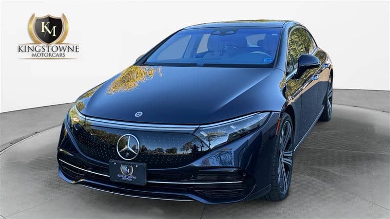 2022 Mercedes-Benz EQS 580, photo 1 of 11