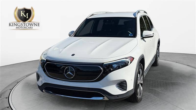 2023 Mercedes-Benz EQB 300, photo 1 of 11
