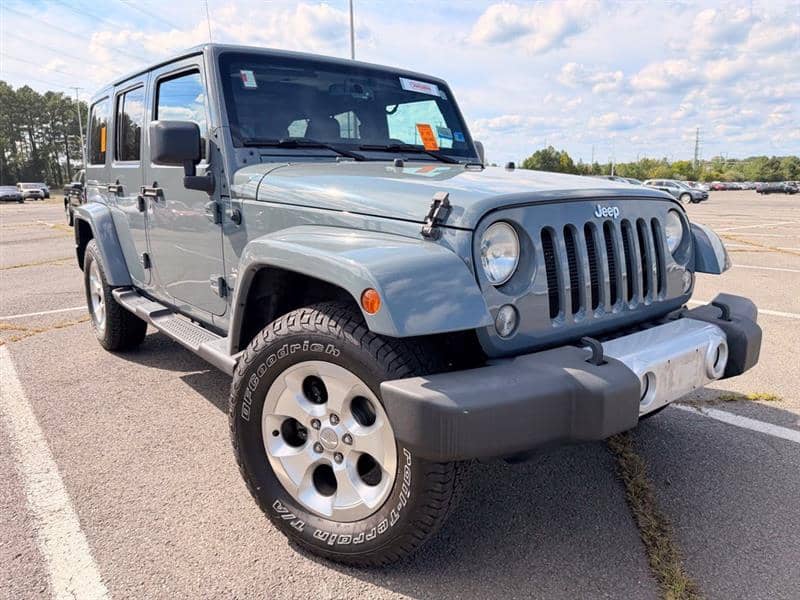 2014 Jeep Wrangler Unlimited Sahara, photo 1 of 11