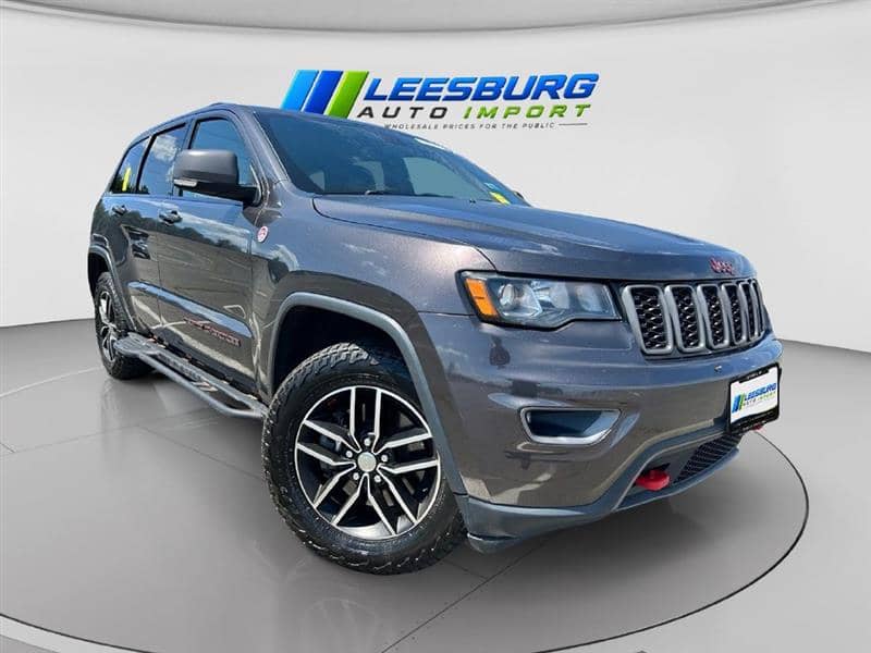 2017 Jeep Grand Cherokee Trailhawk, photo 1 of 11