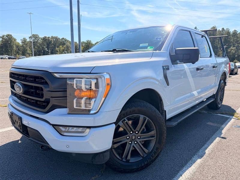 2021 Ford F-150 XLT, photo 1 of 11