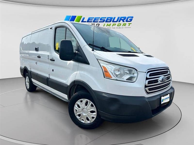 2017 Ford Transit, photo 1 of 11