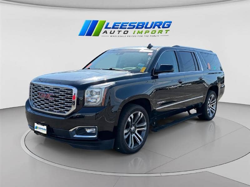2018 GMC Yukon XL Denali, photo 1 of 11