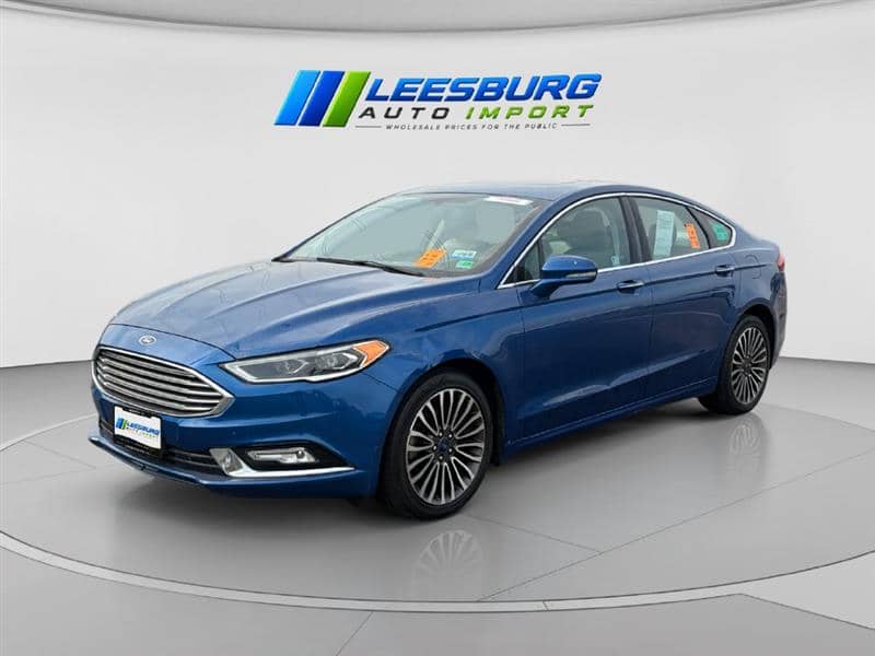 2017 Ford Fusion SE, photo 1 of 11