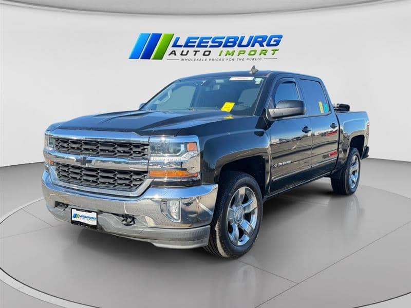 2018 Chevrolet Silverado 1500 LT, photo 1 of 11