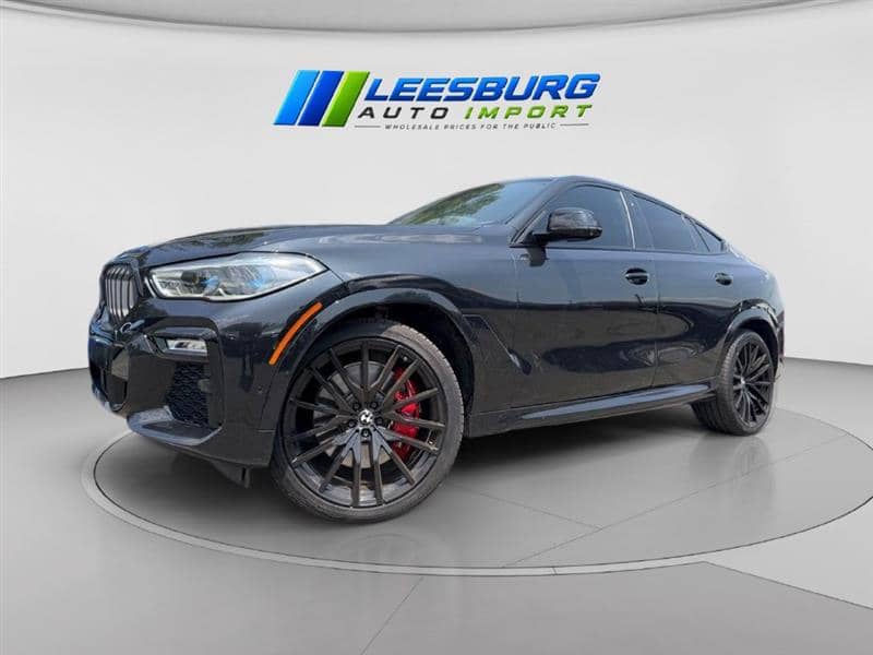 2021 BMW X6 M50i, photo 1 of 11