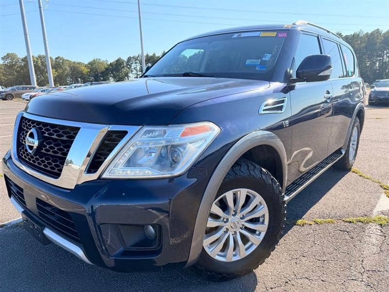 2017 Nissan Armada SV, photo 1 of 11
