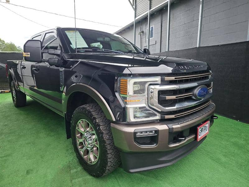 2022 Ford F-250 King Ranch, photo 1 of 11