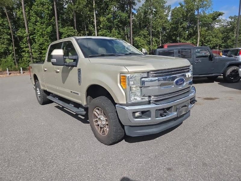 2017 Ford F-350 Platinum/XL/XLT/Lariat/King Ranch, photo 1 of 6