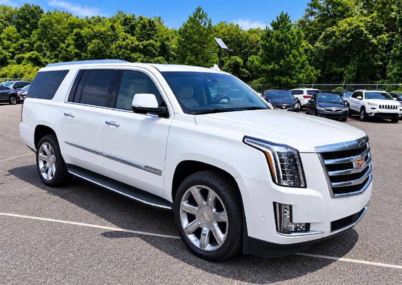 2017 Cadillac Escalade ESV Premium Luxury, photo 1 of 2