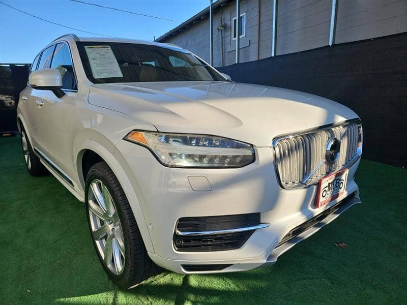 2017 Volvo XC90 Inscription, photo 1 of 11