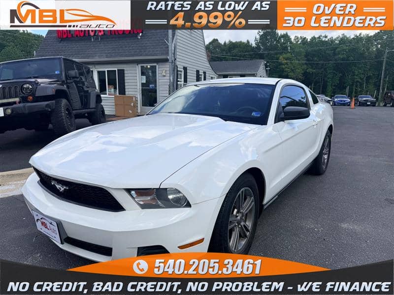 2012 Ford Mustang V6, photo 1 of 11