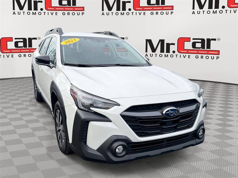 2023 Subaru Outback Premium, photo 1 of 11