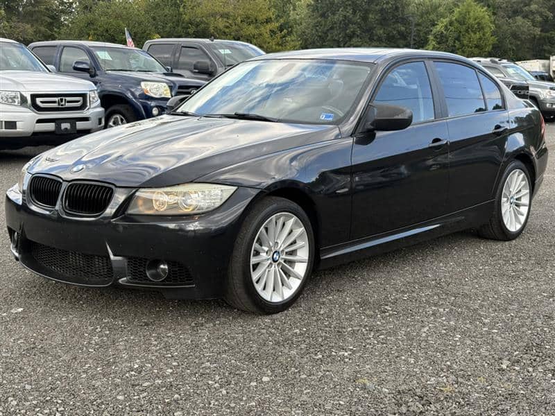 2011 BMW 3 Series 335i xDrive, photo 1 of 11