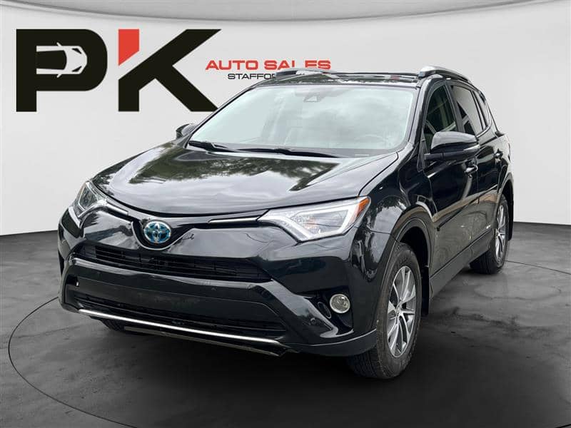2017 Toyota RAV4 Hybrid LE Plus, photo 1 of 11
