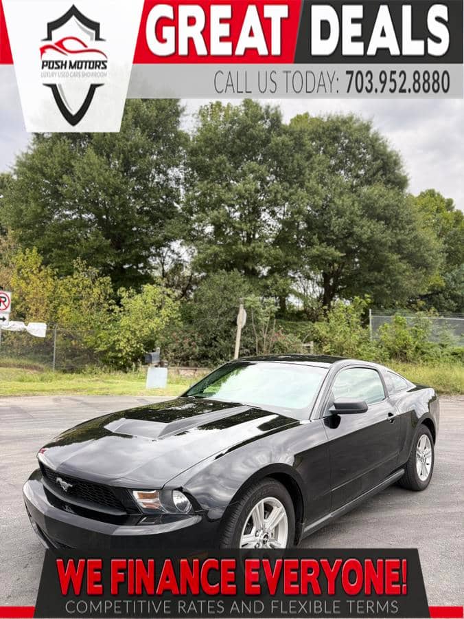2010 Ford Mustang V6 Premium, photo 1 of 11