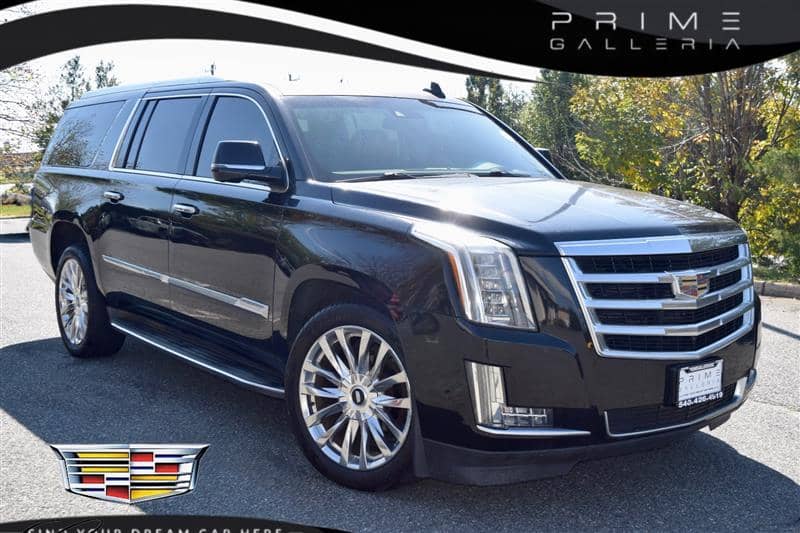 2017 Cadillac Escalade ESV Luxury, photo 1 of 11