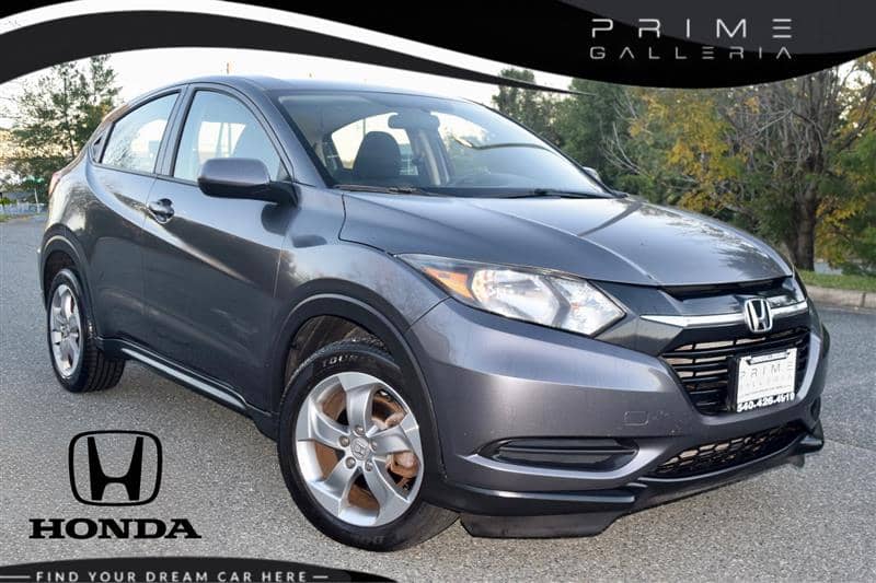 2018 Honda HR-V LX, photo 1 of 11