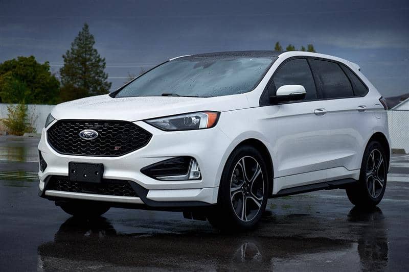 2019 Ford Edge ST, photo 1 of 11
