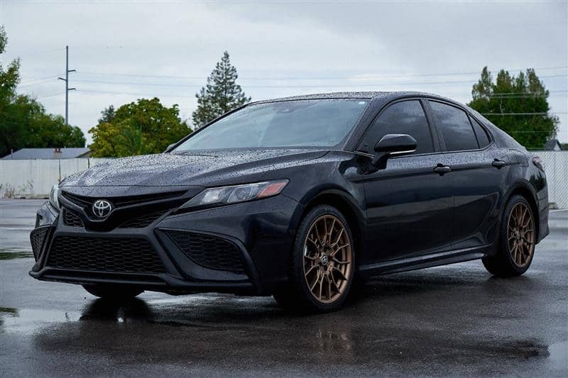 2024 Toyota Camry SE Nightshade, photo 1 of 11