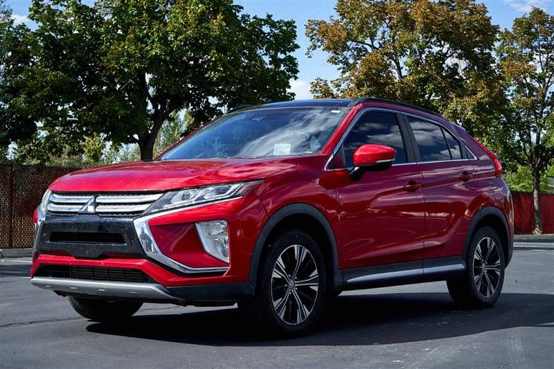 2019 Mitsubishi Eclipse Cross SE, photo 1 of 11