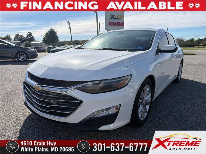 2021 Chevrolet Malibu LT, photo 1 of 11