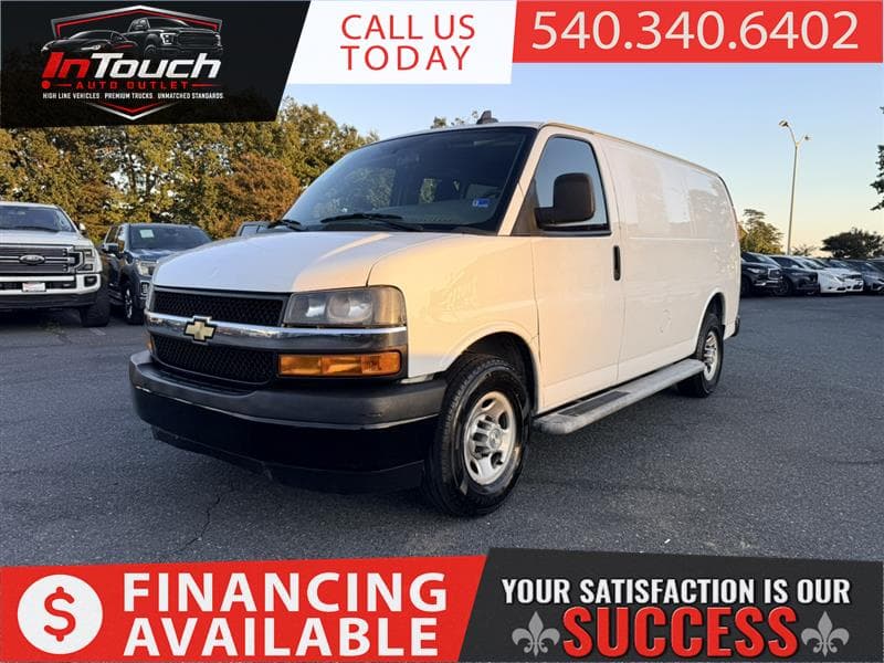 2500 V8 Engine w/ Convenience Package