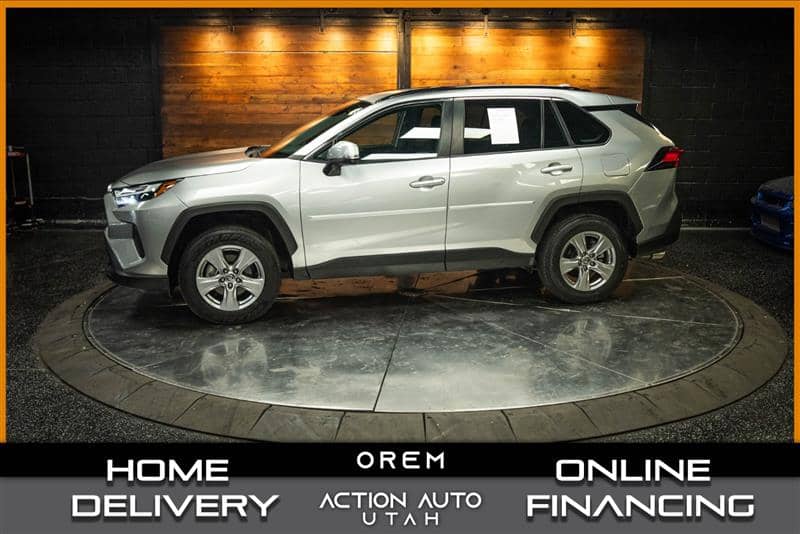 2023 Toyota RAV4 Hybrid LE, photo 1 of 11