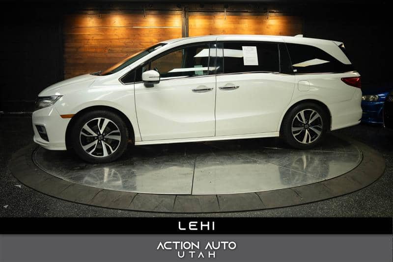 2020 Honda Odyssey Elite, photo 1 of 11