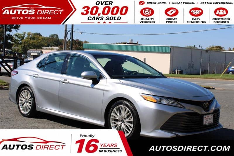 2019 Toyota Camry XLE - Navigation - Leather, photo 1 of 11