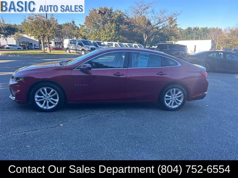 2016 Chevrolet Malibu LT, photo 1 of 11