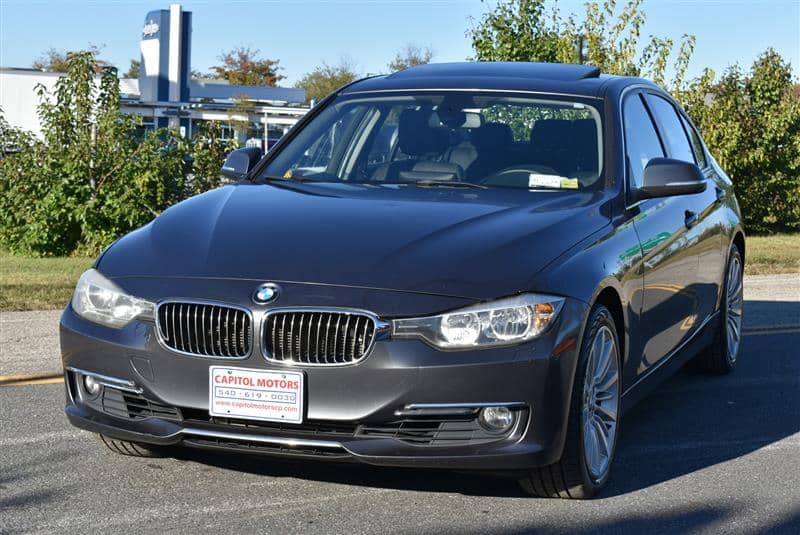 2013 BMW 3 Series 328i xDrive, photo 1 of 11