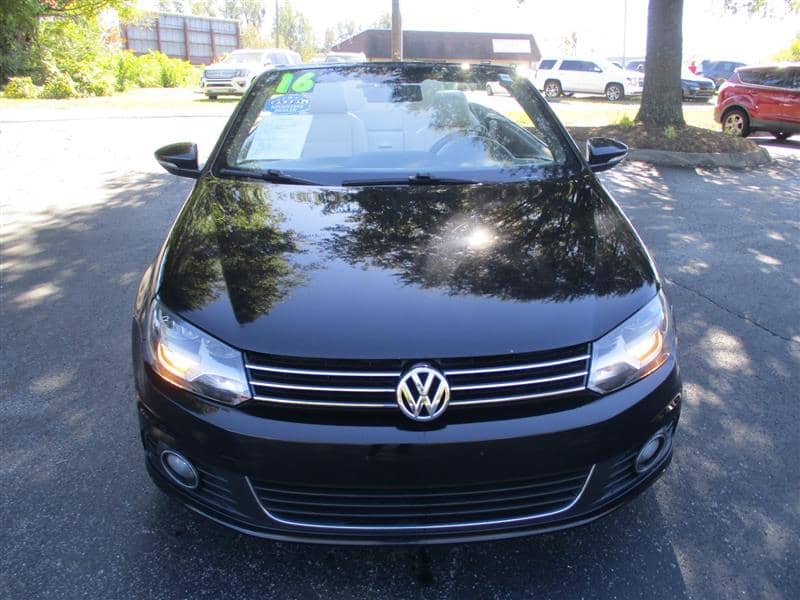 2016 Volkswagen Eos Komfort Hard Top Convertible, photo 1 of 11