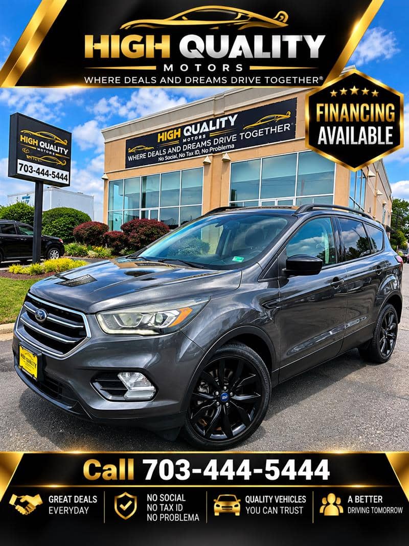 2017 Ford Escape SE, photo 1 of 11