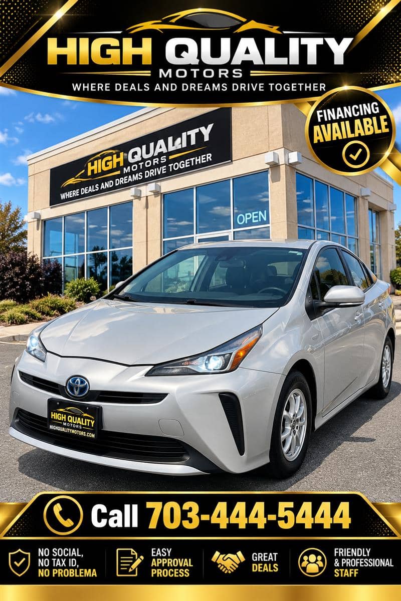 2022 Toyota Prius L ECO, photo 1 of 11