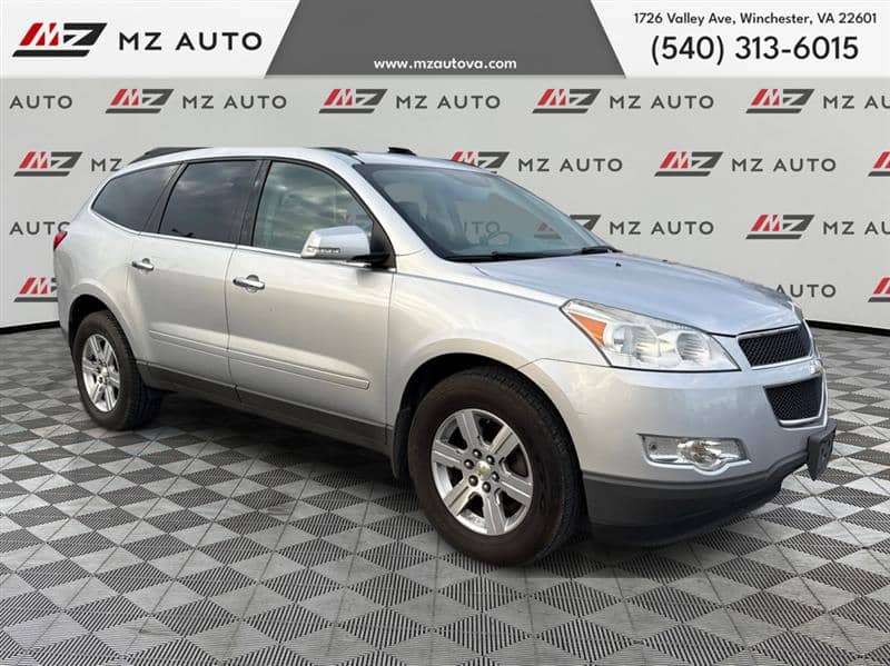 2012 Chevrolet Traverse LT Sport Utility 4D, photo 1 of 11