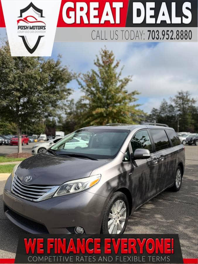 2017 Toyota Sienna Limited Premium, photo 1 of 11